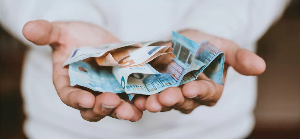 Geld verdienen Verdiene Geld mit deiner Meinung