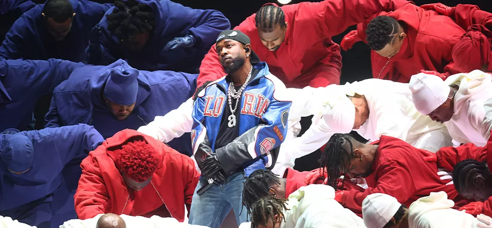 Kendrick Lamar bei der Halftime Show des Super Bowls 2025